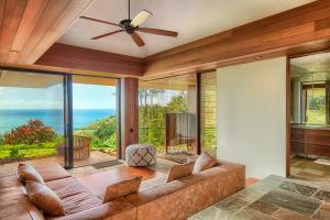 Отель Secret Cove Kauai Экстерьер фото